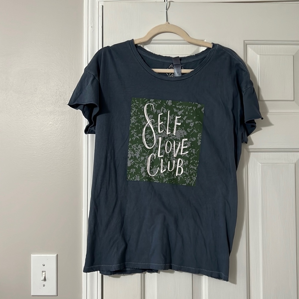 Blue graphic tee